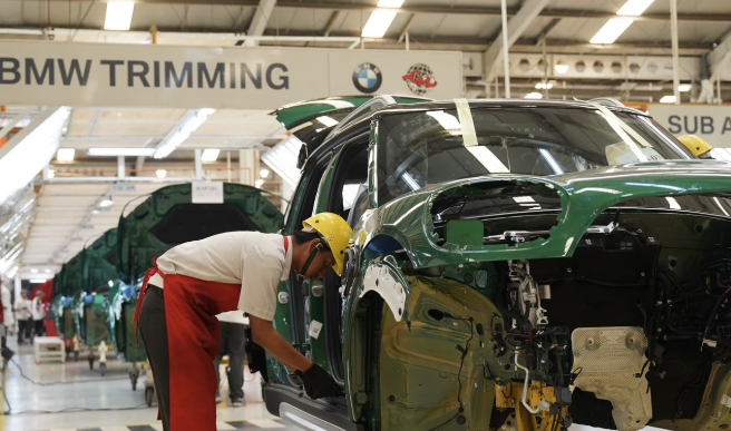 Peran Lulusan SMK Otomotif dalam Kebutuhan Tenaga Teknis Industri di Indonesia